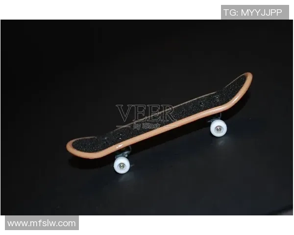 吴伟独家分享滑板技巧与心得体会助你快速提升滑板水平