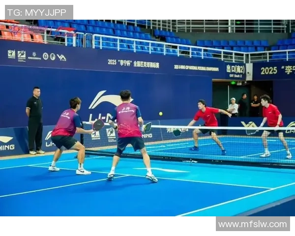 网球盛宴揭秘上海网球队背后的精神与团队意识