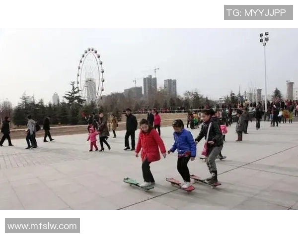 重庆滑板队的节奏变革引发热议探索滑板文化新风潮 重庆滑板队的节奏变革引发热议探索滑板文化新风潮