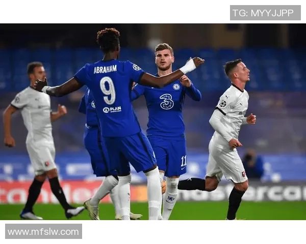 切尔西与埃弗顿的激烈对决展现英超赛场的精彩与魅力 切尔西与埃弗顿的激烈对决展现英超赛场的精彩与魅力